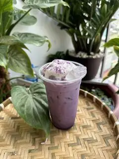 Hình ảnh Khoai môn latte kem muối
