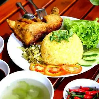 Hình ảnh Cơm gà xối mỡ - big size