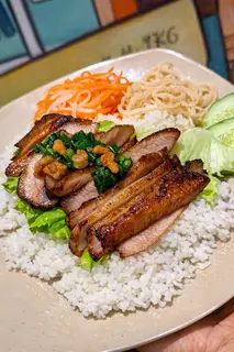 Hình ảnh Cơm tấm má heo nướng