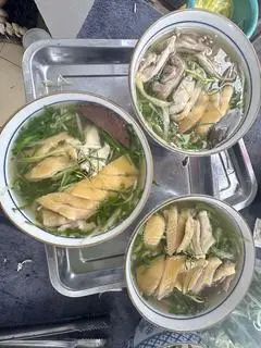 Hình ảnh phở lòng mề tràng trứng