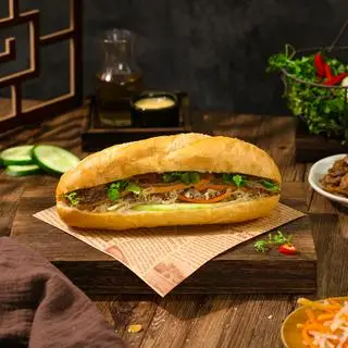 Hình ảnh Bánh mì pate thập cẩm
