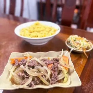 Hình ảnh Cơm rang bò sốt tiêu xanh