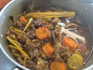 Hình ảnh Cơm bò kho