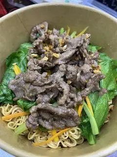 Hình ảnh Mì xào bò
