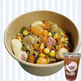 Hình ảnh Mì trộn thập cẩm + trà tắc