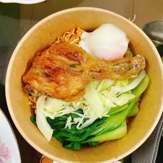Hình ảnh Mì trộn Đùi gà 