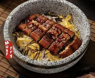 Hình ảnh cơm lươn bát đá 