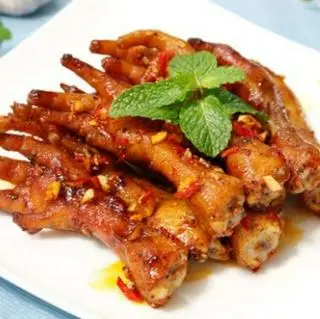 Hình ảnh Chân gà chiên mắm