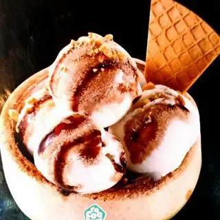 Hình ảnh Kem trái dừa chocolate