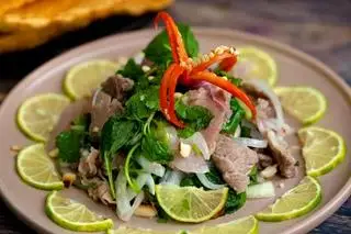 Hình ảnh gỏi bò tái chanh