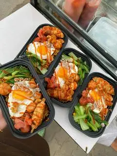 Hình ảnh Mì trộn tá lả đặc biệt