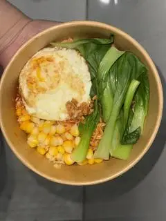 Hình ảnh Mì Trộn Trứng “ Nhà Pía”