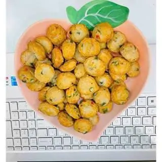 Hình ảnh Chả cá đậu đũa 4 viên