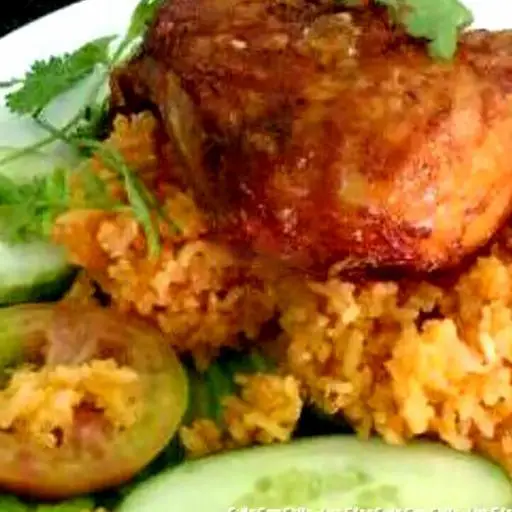 Hình ảnh Cơm chiên gà