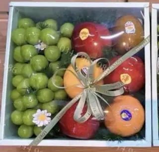 Hình ảnh Hộp Trái Cây Quà Tặng
