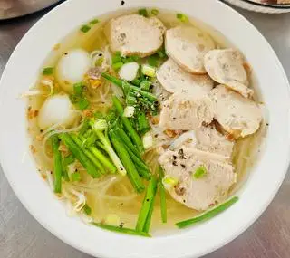 Hình ảnh Hủ tiếu bò viên