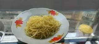 Hình ảnh mì +rau xào 