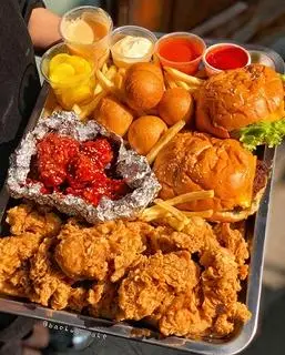 Hình ảnh Combo Gà Tổng Hợp+Coca