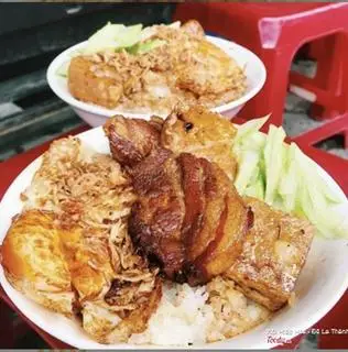 Hình ảnh Xôi thịt xúc xích