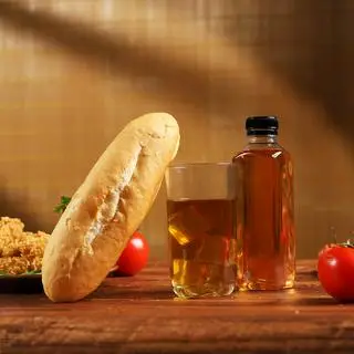 Hình ảnh Combo BÁNH MÌ NEM KHOAI + NƯỚC