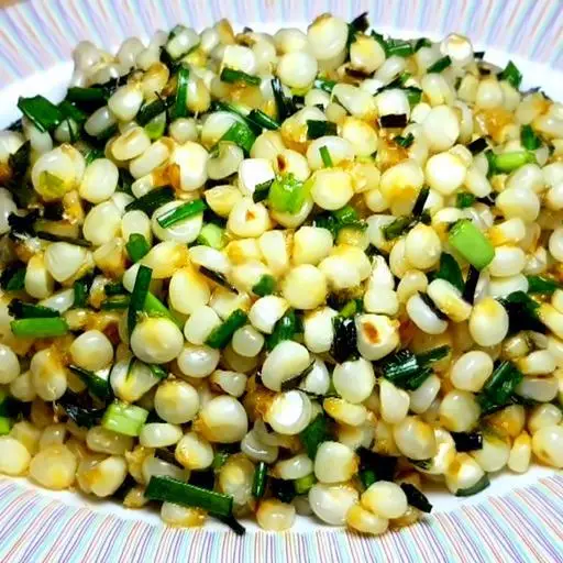 Hình ảnh Bắp ngô xào trứng muối