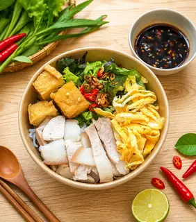 Hình ảnh Bún nước tương thịt luộc