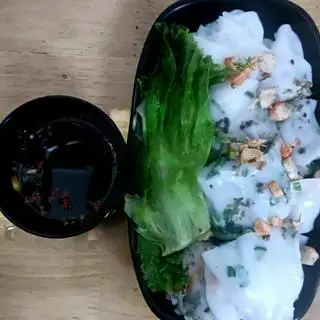 Hình ảnh Bánh cuốn nhân tôm bò