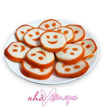 Hình ảnh Đậu hủ cá hình mặc cười