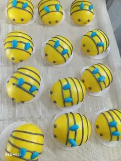 Hình ảnh Bánh bao con ong