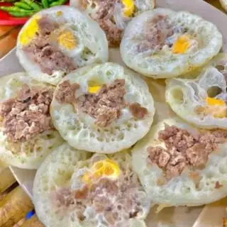 Hình ảnh Bánh căn trứng cút bò xíu mại