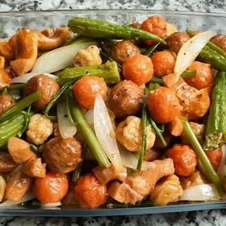 Hình ảnh Combo Cá Viên Chiên Sôt Bơ Cay Lớn