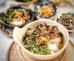 Hình ảnh Bánh đúc nóng thịt nấm hành phi