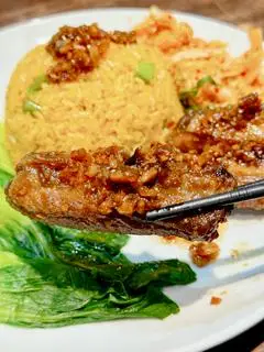 Hình ảnh CƠM RANG SƯỜN HK