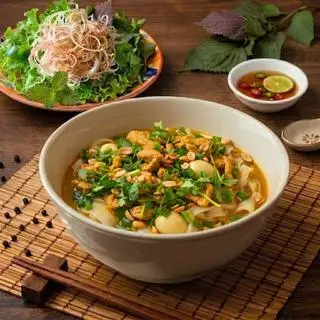 Hình ảnh MÌ QUẢNG THỊT + TRỨNG 