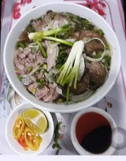 Hình ảnh phở tái nạm bò viên