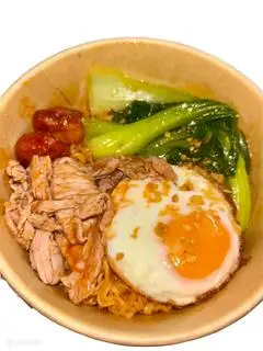 Hình ảnh Mì trộn bò trứng