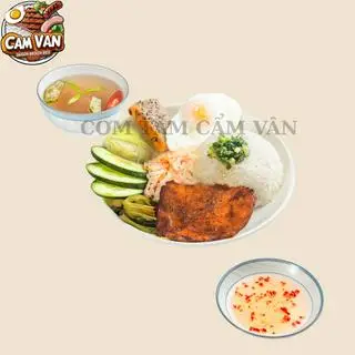 Hình ảnh Cơm Tấm Sườn Chả Trứng Ốp