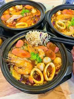 Hình ảnh Mì Cay Kim Chi Hải Sản 