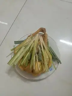 Hình ảnh Gà Hấp Xã(1/2 Con)