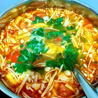 Hình ảnh Bún lẩu Thái