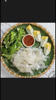 Hình ảnh Bánh tráng dẻo chấm muối ớt tắc đặc biệt 
