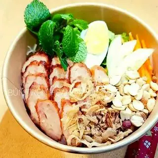 Hình ảnh Bún trộn nem nướng