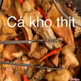 Hình ảnh Cơm cá kho thịt