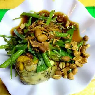 Hình ảnh vịt lộn xào me