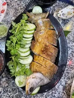 Hình ảnh Cá thác lác chiên giòn