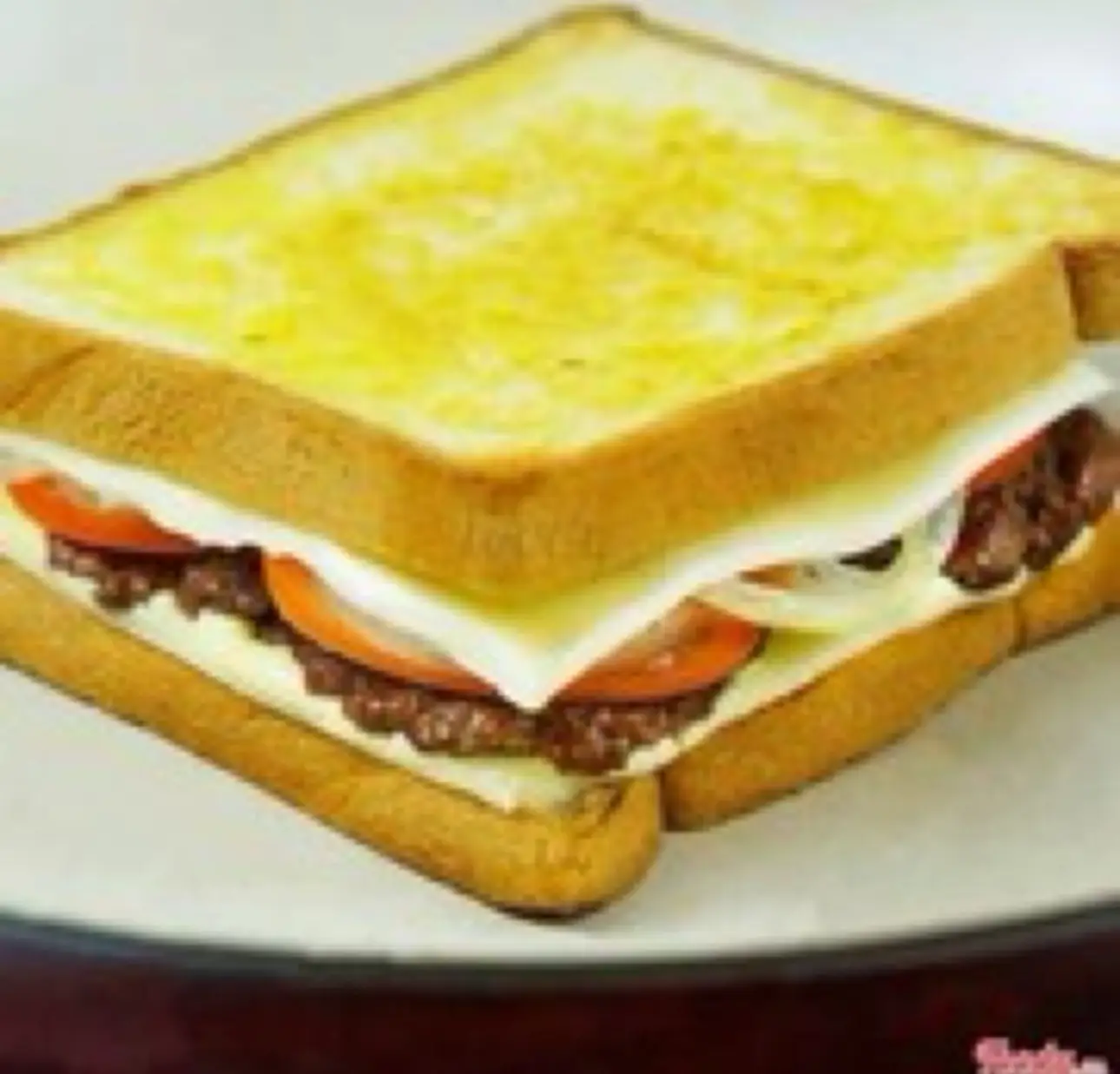 Hình ảnh Sandwich Nhân Bò Phô Mai 