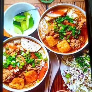 Hình ảnh Bún Riêu Thường ( k giò)
