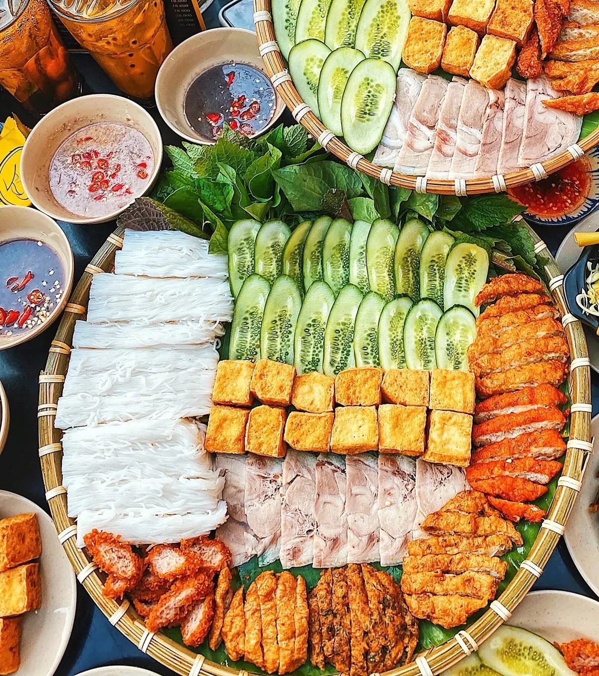 Hình ảnh Bún đậu Dồi Sụn