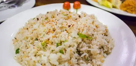 Hình ảnh Cơm Chiên Tỏi
