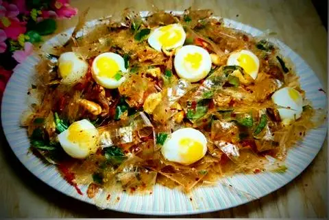Hình ảnh Mỡ hành Trứng Cút 